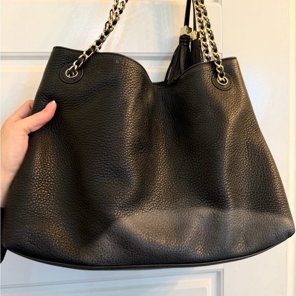 Tory Burch Black Pebbled Leather Shoulder Bag - Picture 6 of 11